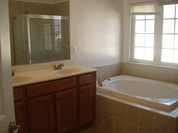 5th image of 5605 Sheals Ln