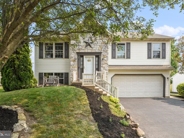 322 Amanda Ct, Marietta, PA 17547