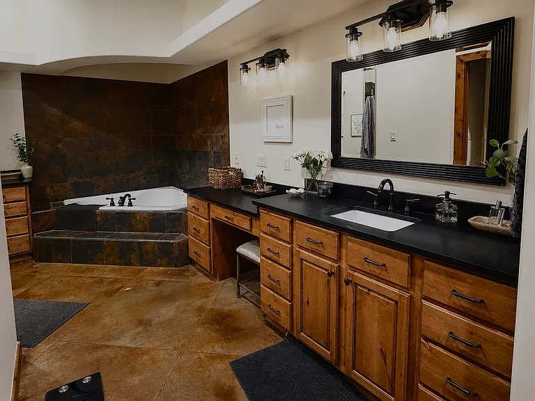 4575 Hatchet Ct — Photo 13