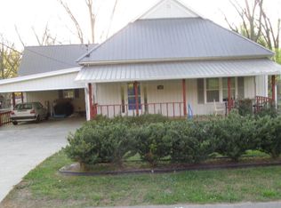 185 College St, Fairmount, GA 30139