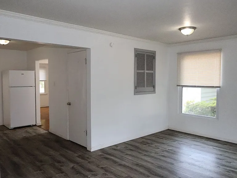 10522 Byfield Dr — Photo 8