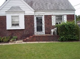 455 Parker Ave, Hackensack, NJ 07601