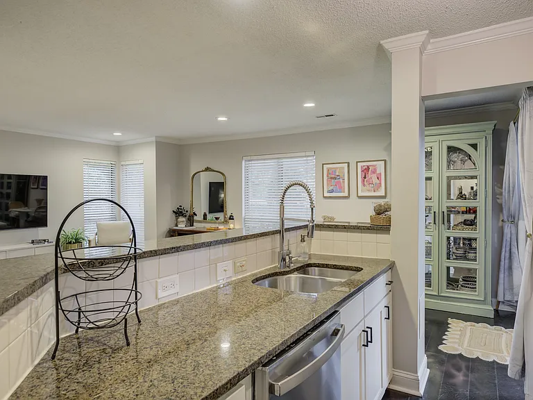 2506 Cranbrook Ln #1 — Photo 17