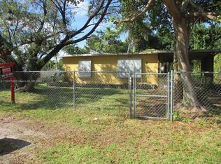 14835 Garfield Dr, Homestead, FL 33033