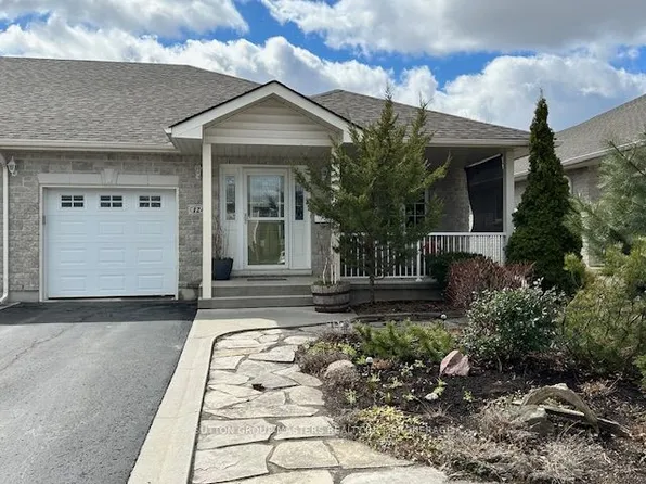 124 Farmstead Ct, Kingston, ON K7P 3H9