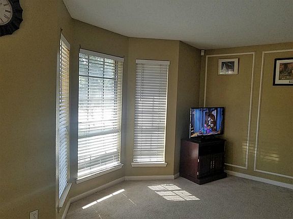 4th image of 21410 Walden Grove Ln