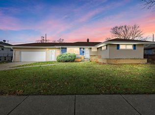 5933 N 79th St, Milwaukee, WI 53218