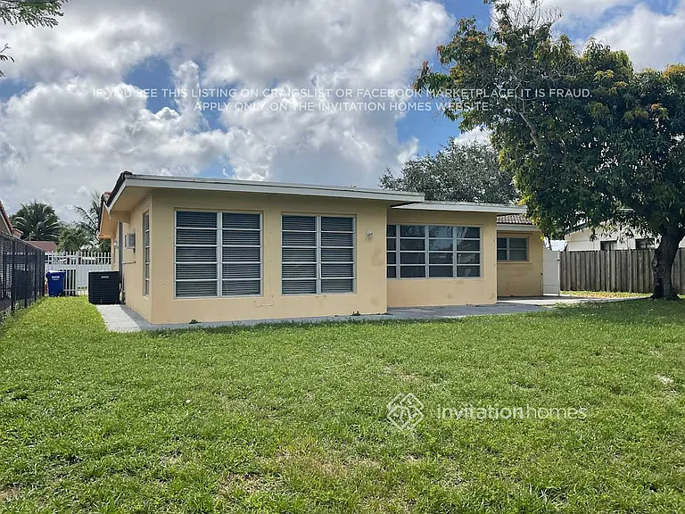 1511 NW 84th Ter — Photo 17
