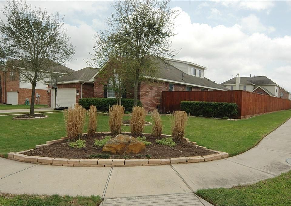 2nd image of 2321 Raffaello Dr