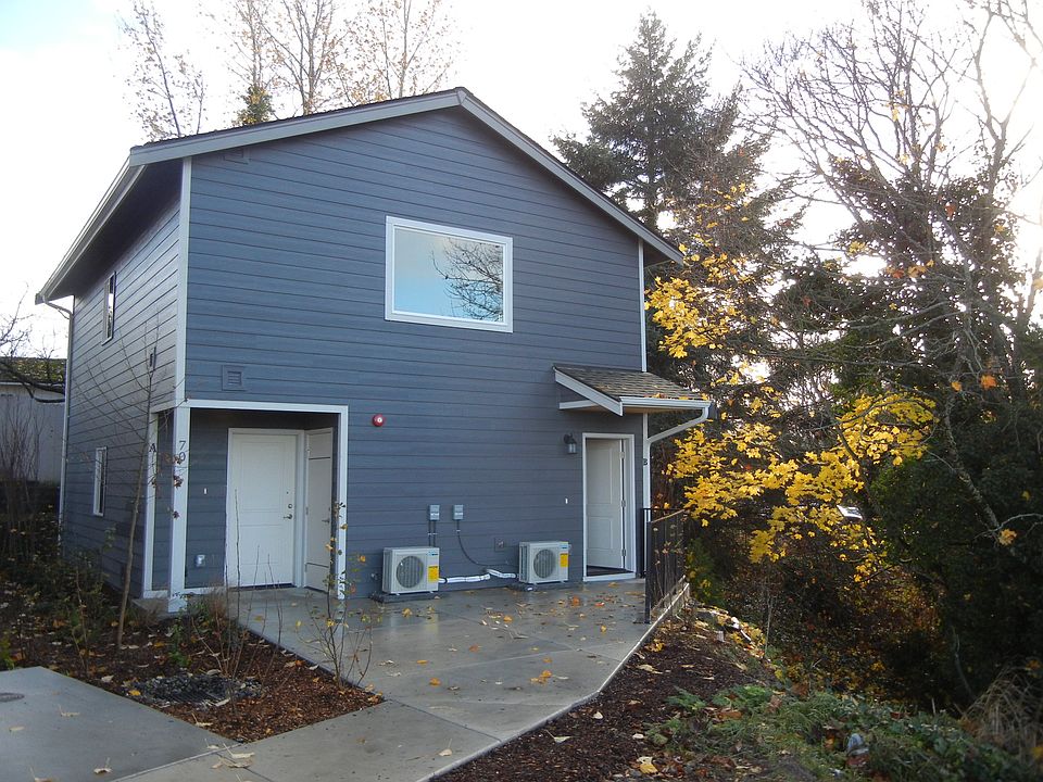 1st image of 70 S Oregon Ave #2