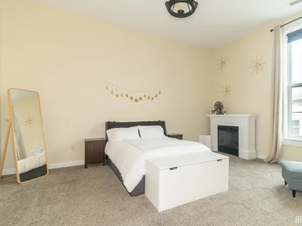 1406 Broad St Suite 101, New Castle, IN 47362