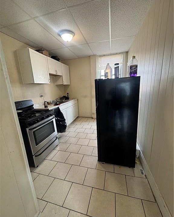 2nd image of 25 Wesleyan Ave APT 1R