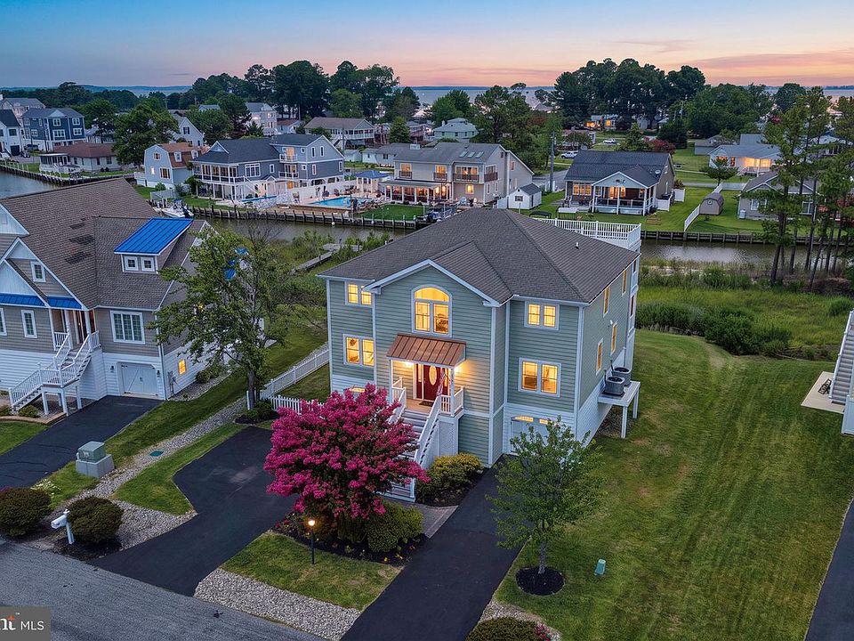 1st image of 38065 Whitesview Cir