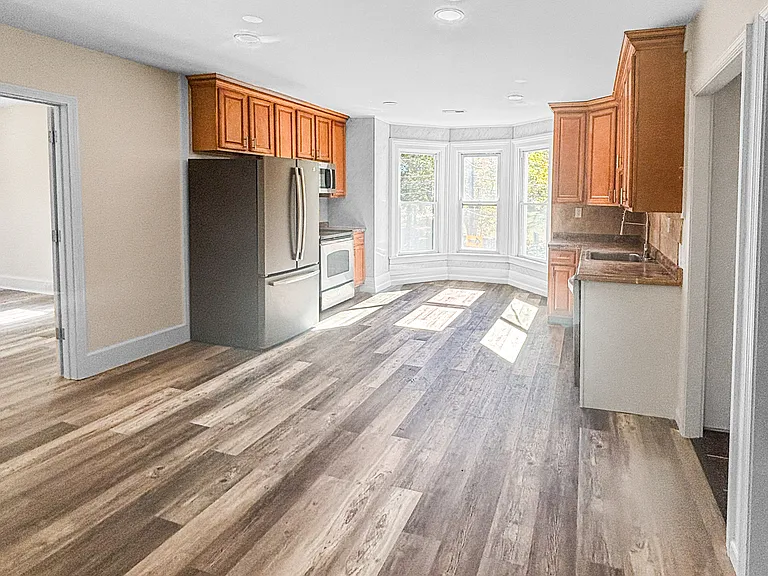 358 Pomeroy Ave #2 — Photo 38