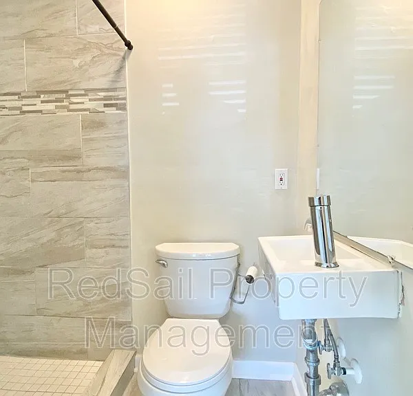 37 Pennwood Dr — Photo 13