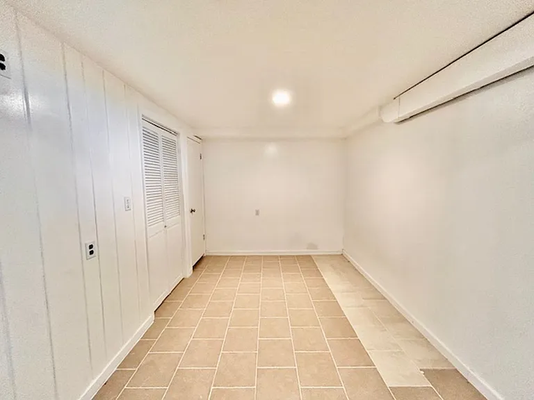 1010 Kennon Ct — Photo 30