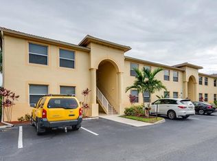 4214 Bellasol Cir APT 822, Fort Myers, FL 33916