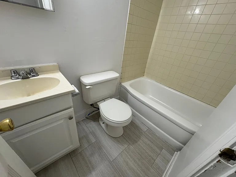 1088 S Morgantown Rd — Photo 15