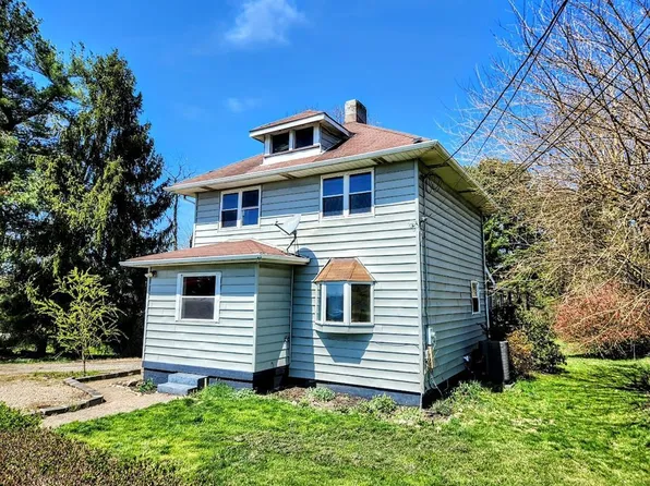 783 Windy Hill Road, Windsor Heights, WV 26075