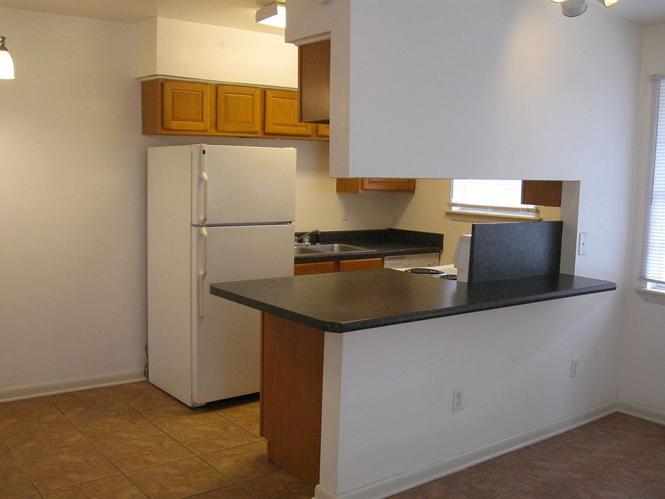 1st image of 730 Poland Ave APT C