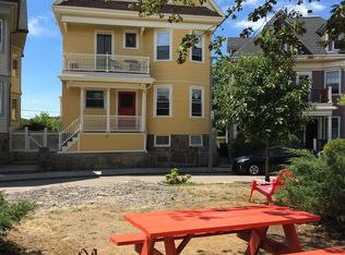 41 Oakview Ter APT 1, Jamaica Plain, MA 02130
