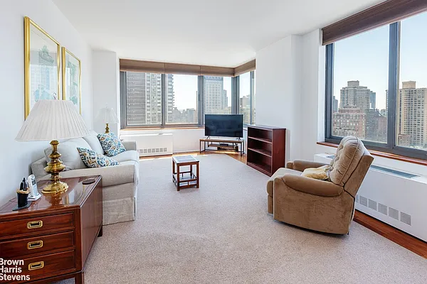 Rented by Brown Harris Stevens | media 6