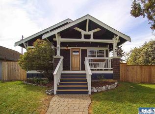 808 W 5th St, Port Angeles, WA
