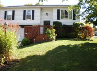 26399 Kingswood Dr, Olmsted Township, OH