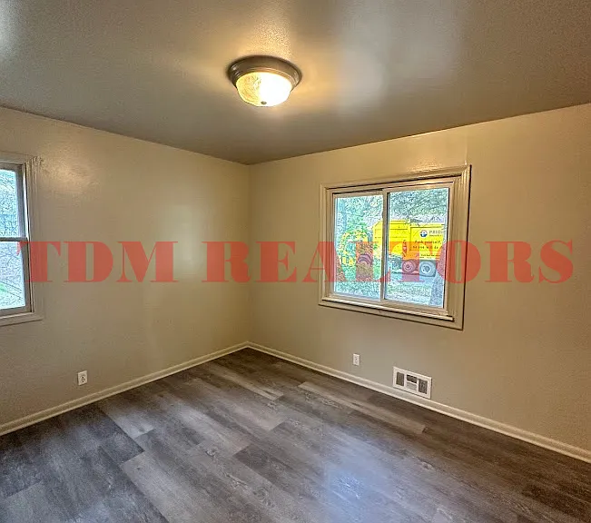 3506 Dearborn Ave — Photo 7
