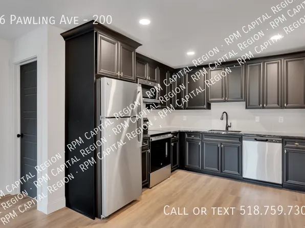 36 Pawling Ave, Troy, NY