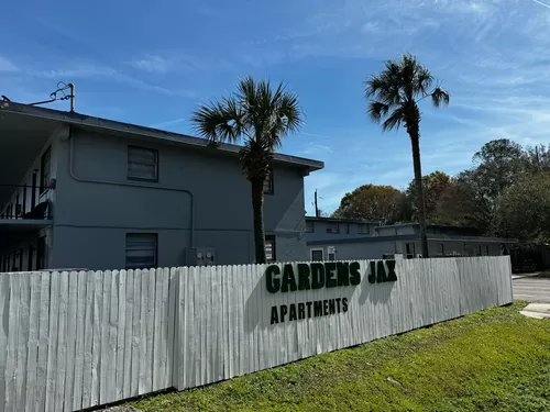 Income Gardens Jax - Gardens Jax Apartments* 1, 2 & 3 bedrooms * - 5141 Shenandoah Av , Jacksonville