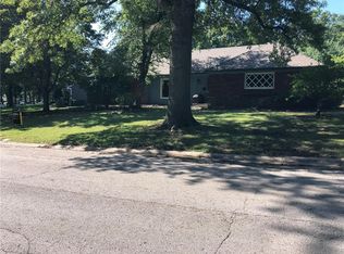 6312 Reeds Dr, Mission, KS 66202