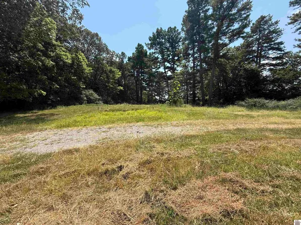 7792 Aurora Hwy, Benton, KY 42025