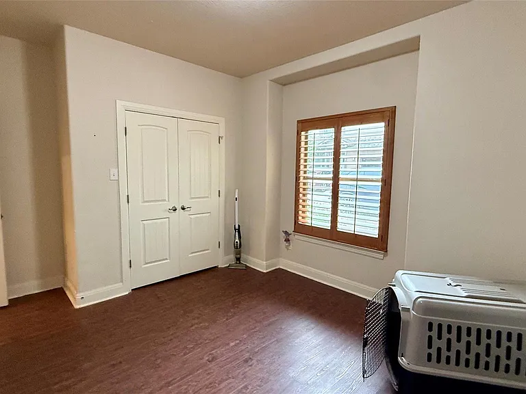 430 Old Fitzhugh Rd #8 — Photo 25