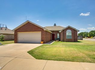 9702 Vernon Ave, Lubbock, TX 79423