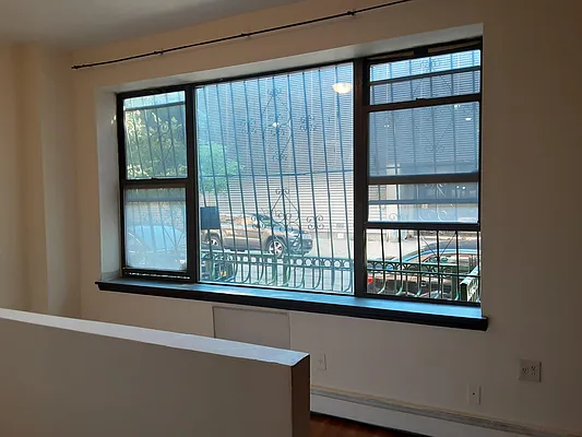 Rented by Corcoran | media 29