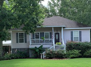 713 Woodridge Blvd, Mandeville, LA 70471