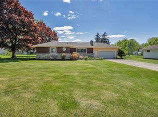 58 E Garwood Dr, Tallmadge, OH