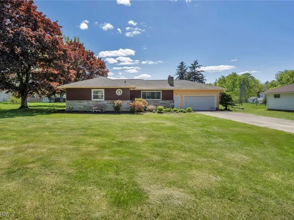 58 E Garwood Dr, Tallmadge, OH 44278