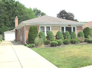 9321 Luna Ave, Morton Grove, IL 60053