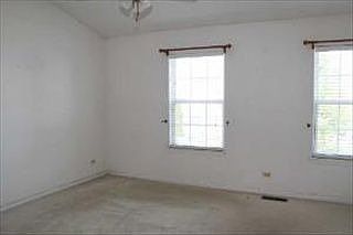 5th image of 5380 Lansbury Cir
