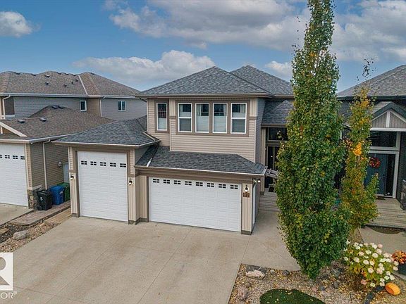 3rd image of 62 Chestnut Way