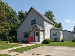 704 Adair St, Adair, IA 50002