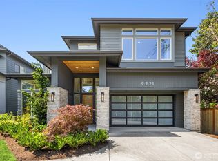 9221 126th Ave NE, Kirkland, WA 98033