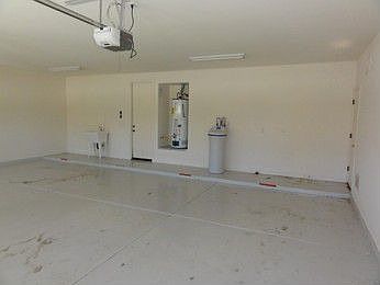 4th image of 18343 W Summerhaven Dr