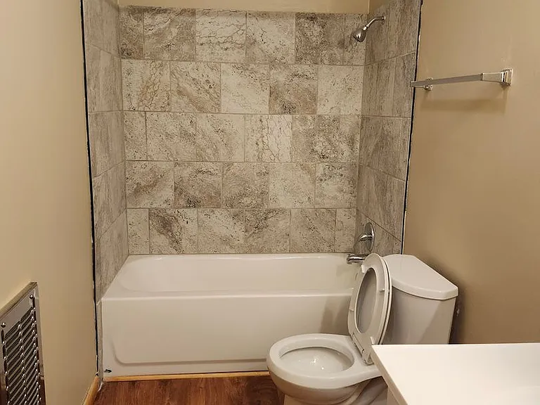 1219 John Ross Rd — Photo 8