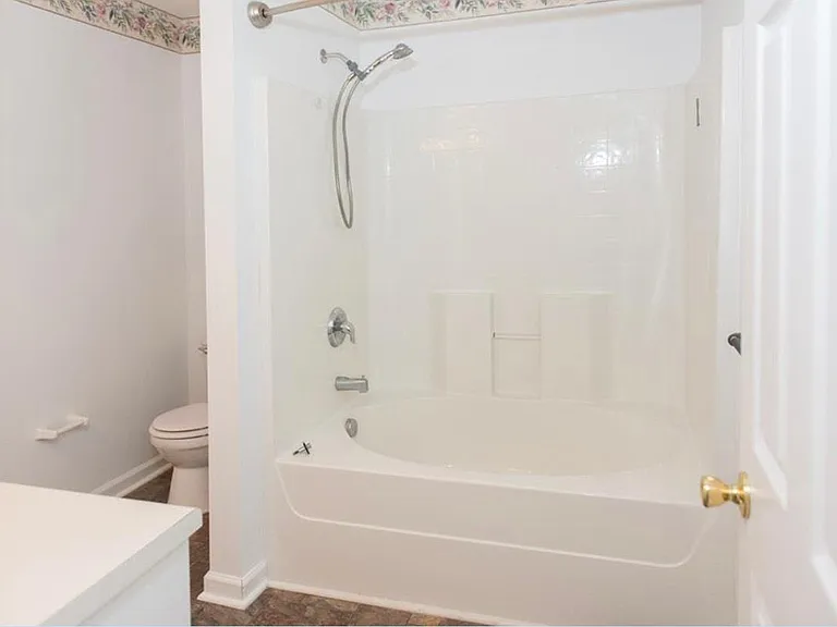4907 Creek Bottom Ct — Photo 6