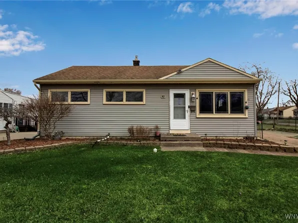 51 Clark St, Tonawanda, NY 14150