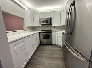 33 Club Pl #33, Galloway, NJ 08205