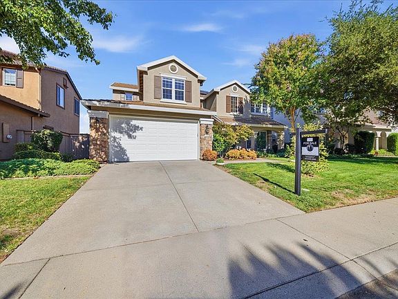 2nd image of 1122 Kidder Way